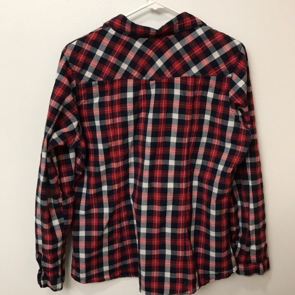 Fashion Web Plaid Button Down - Picture 6 of 6